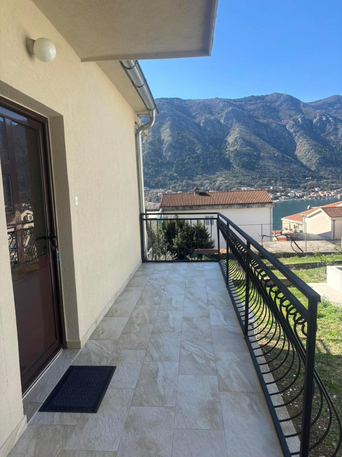 Apartments Samardzic Kotor Exterior photo
